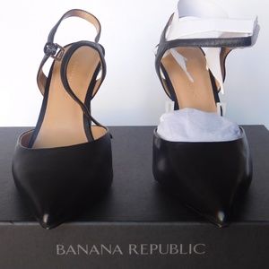 Banana Republic Slingback heels